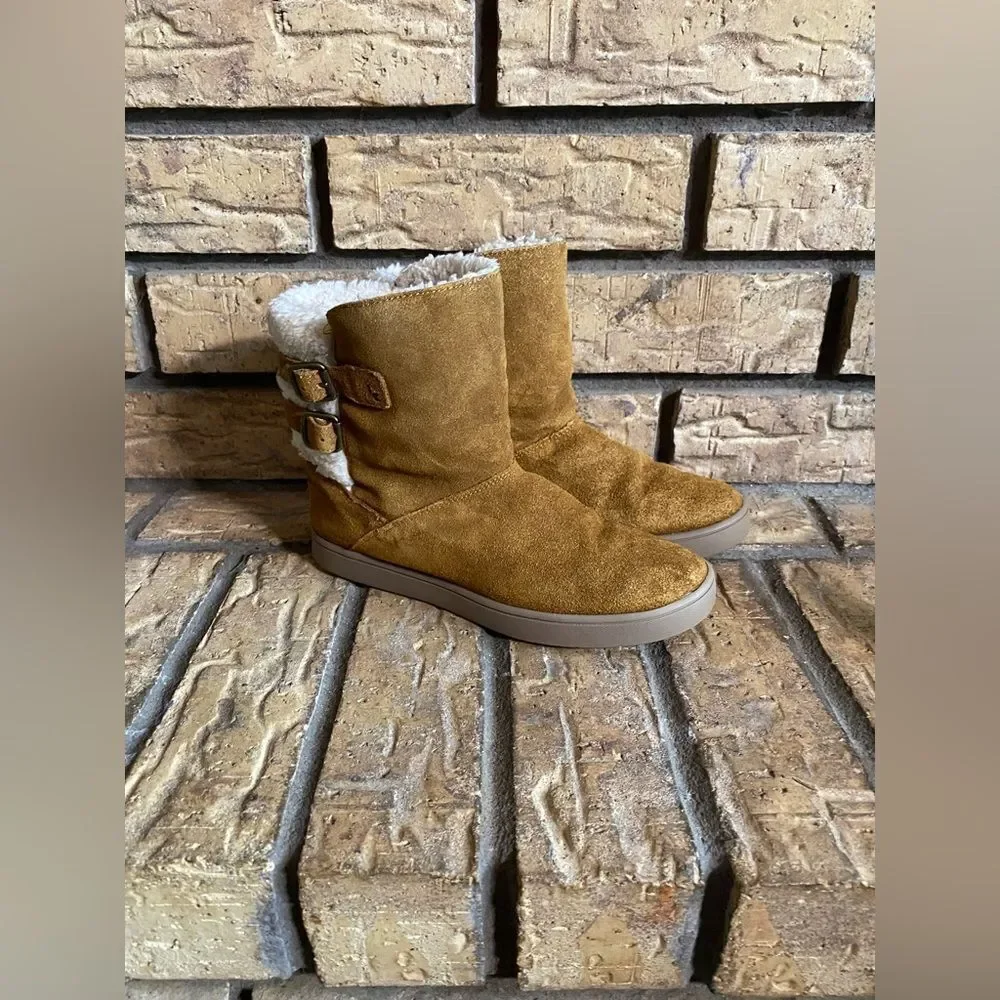 Brown koolaburra booties‎